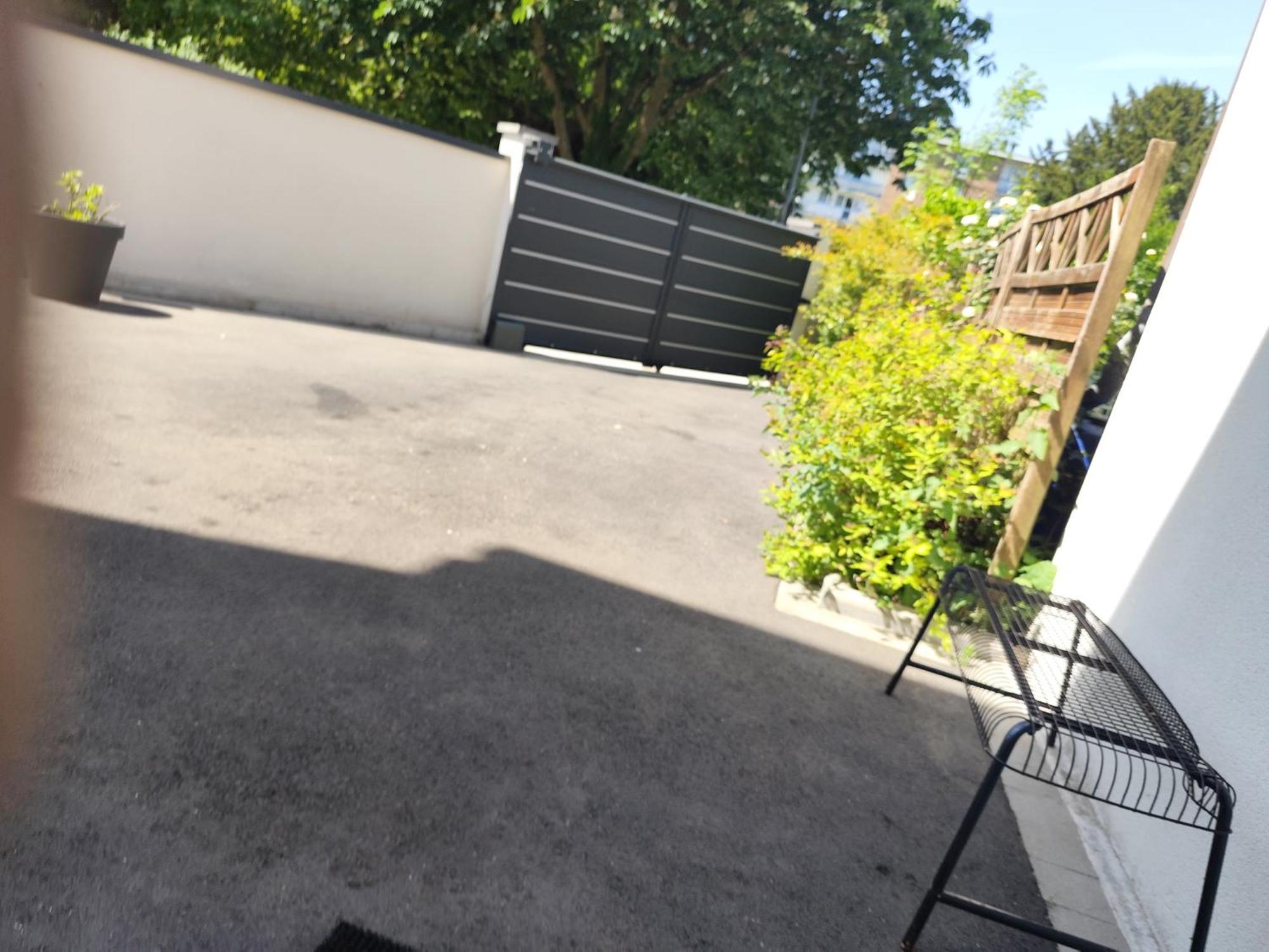 Escapade Pres De Lille - Appartement Charmant Avec Terrasse Et Parking Privee Mons-en-Baroeul Exterior foto